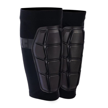 G-Form Pro-X3 Shin Guard Triple Matte Black – Espinilleras